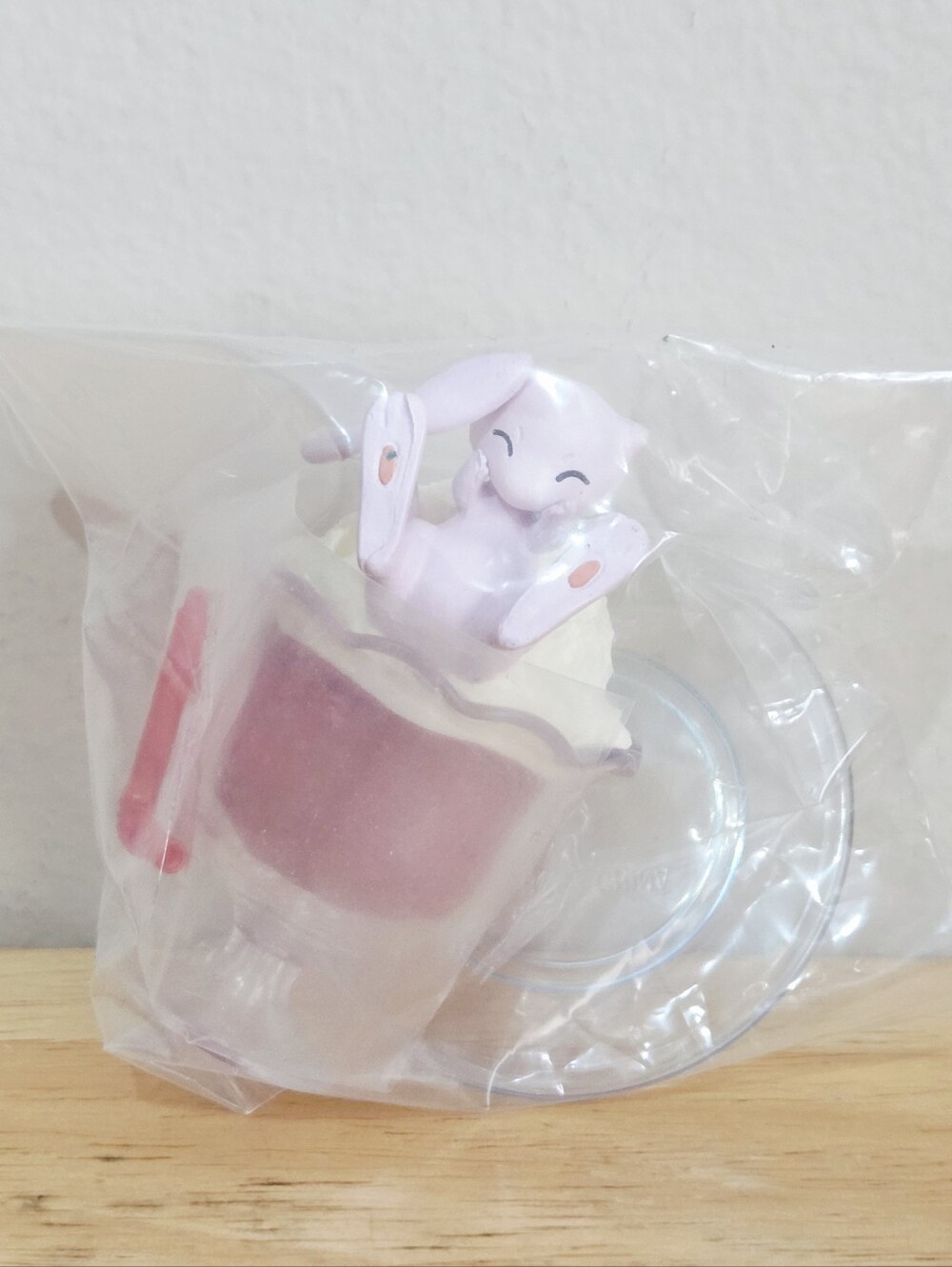 *4 for $30* Pokemon Yummy Sweets Mascot Vol. 03 Mini Figure - Mew